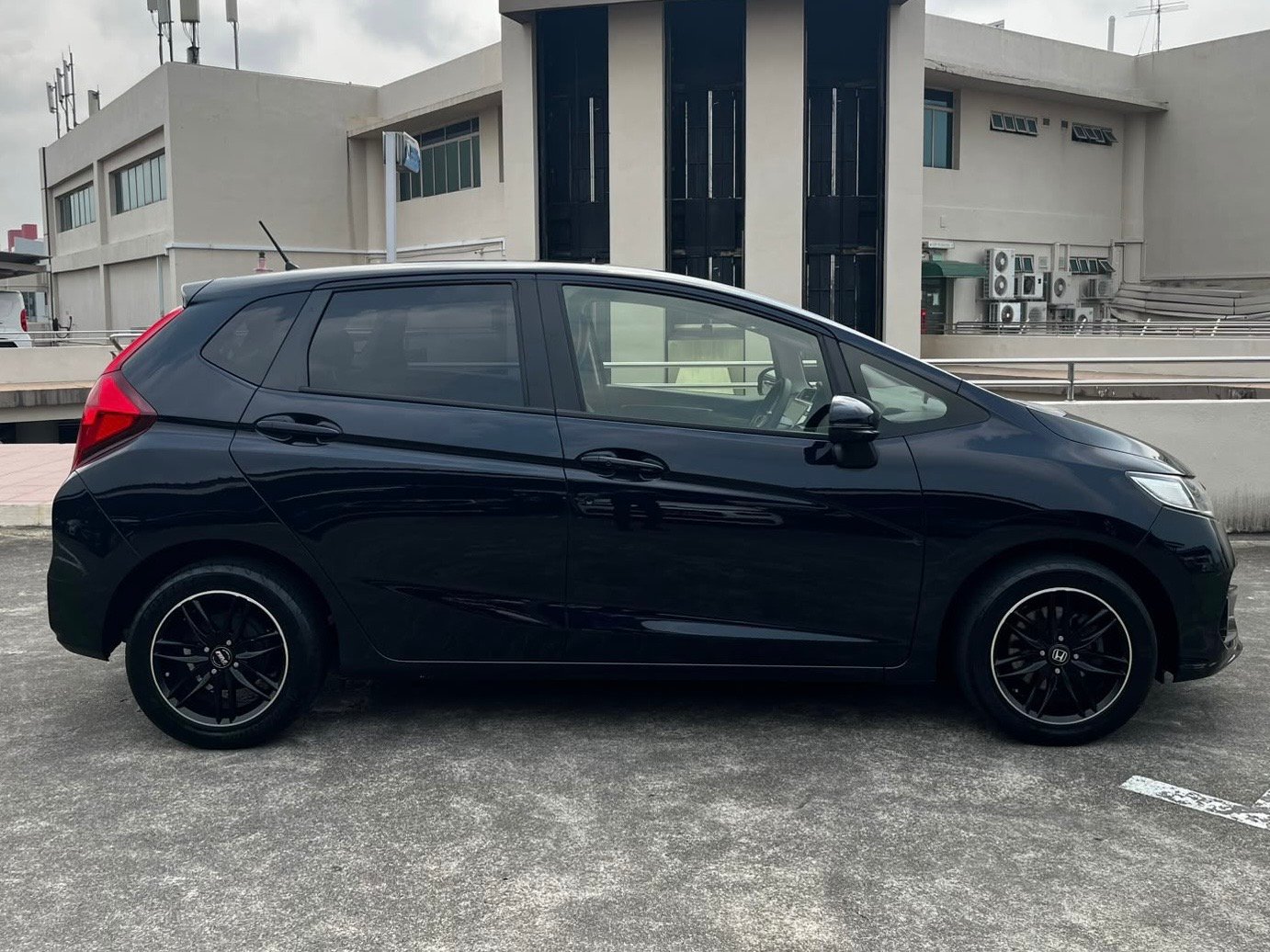 Honda Fit 1.3 G F Package photo 4